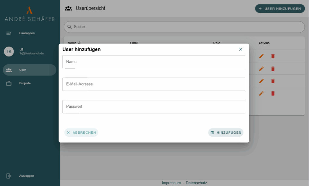 Eine Benutzeroberfläche von BlueBranch GmbH zeigt ein Formular zum Hinzufügen eines neuen Nutzers mit Feldern für Name, E-Mail und Passwort.