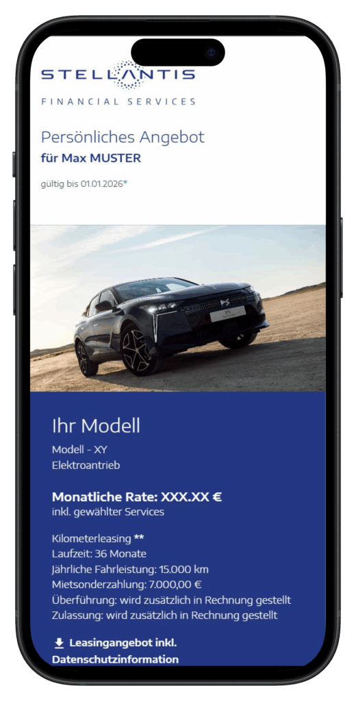 Ein Smartphone zeigt ein persönliches Leasingangebot für ein Elektroauto von Stellantis Financial Services.